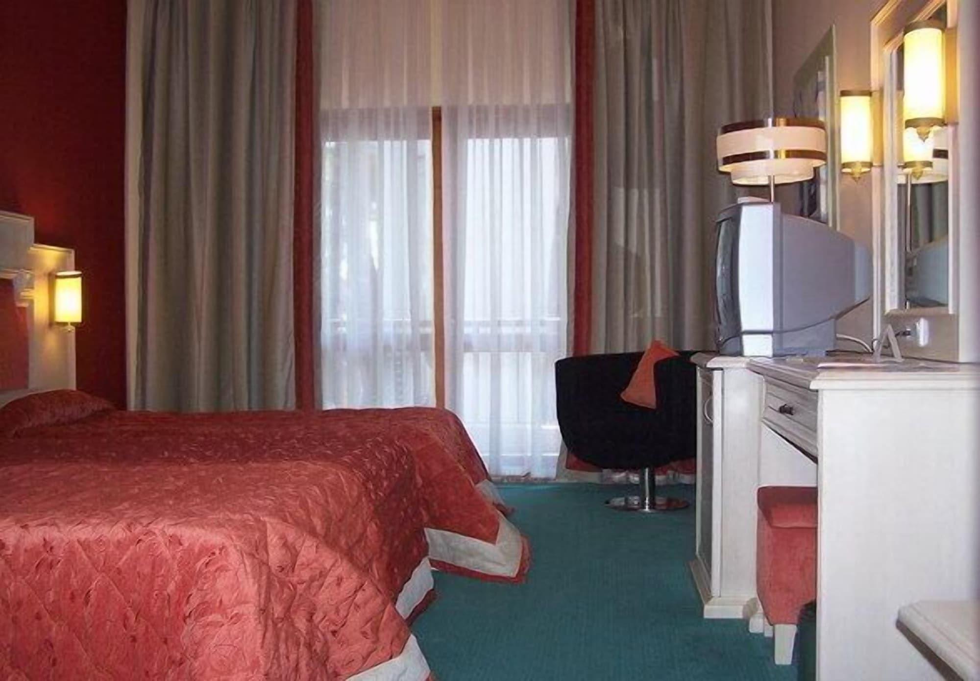 Club Boran Mare Beach Kemer Exteriör bild